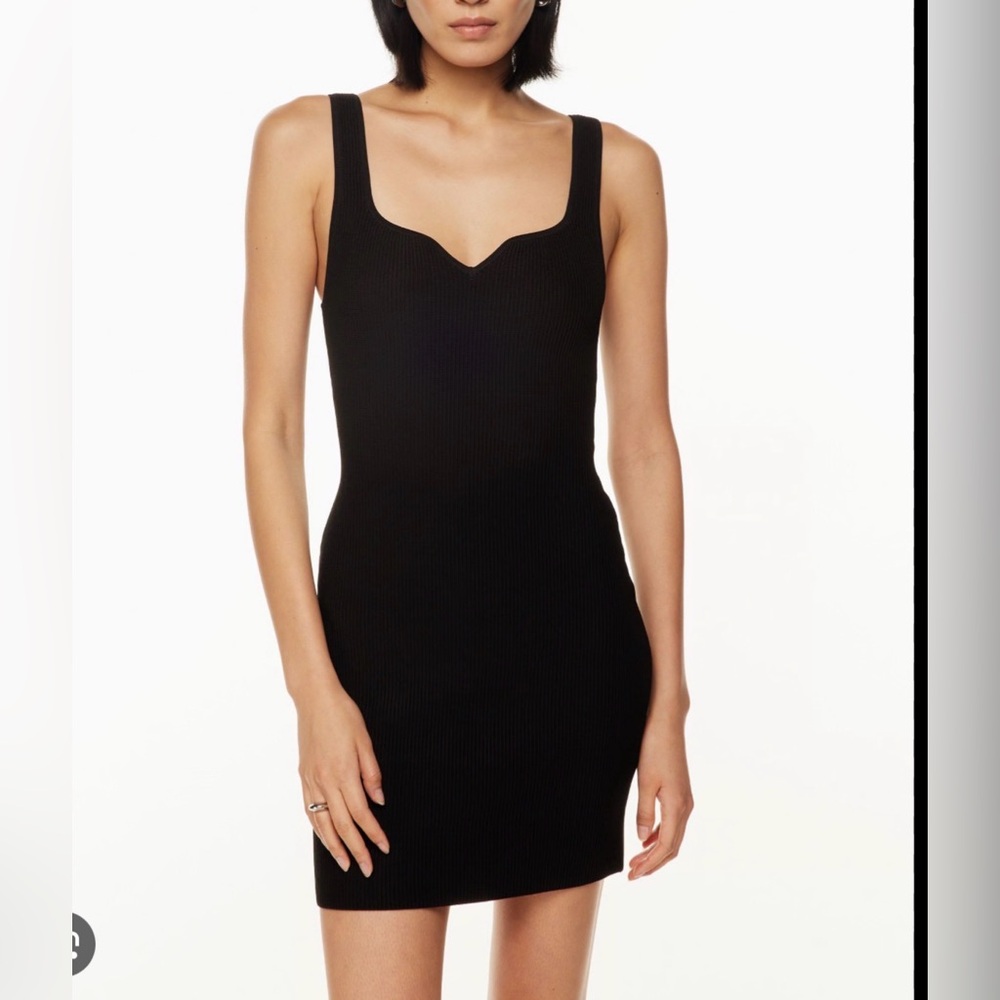 Aritzia Babaton Sculpt Knit Notch Dress